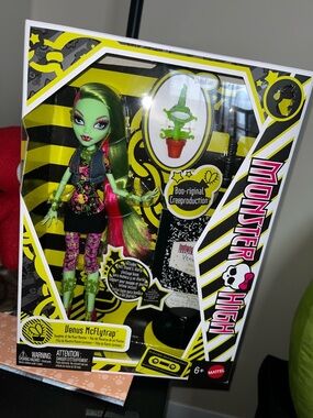 INCOMPLETE PLS READ Monster high creeproduction Venus Mcflytrap doll